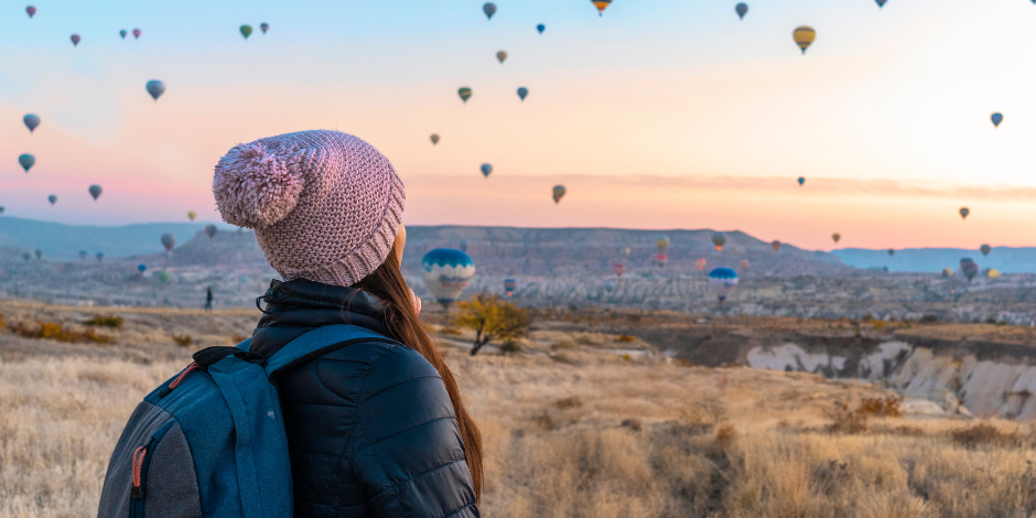 Watching Hot Air Balloons